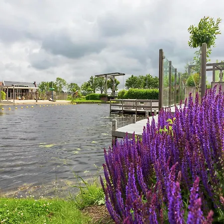 Characteristic House With Sun Shower And Sauna Villa West-Graftdijk