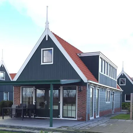Characteristic House With Sun Shower And Sauna West-Graftdijk