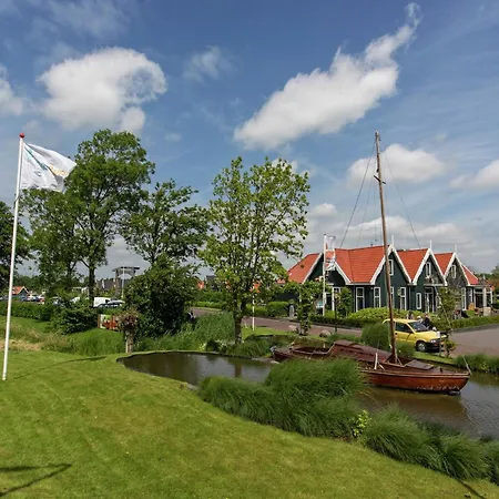 Characteristic House With Sun Shower And Sauna West-Graftdijk